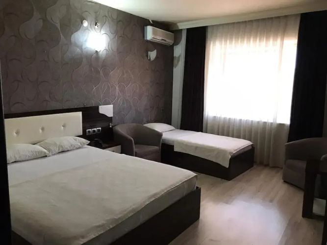 Sera Hotel