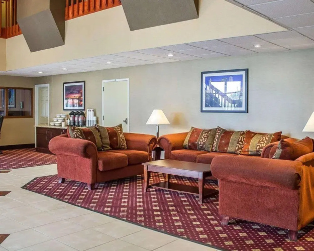 Comfort Inn North