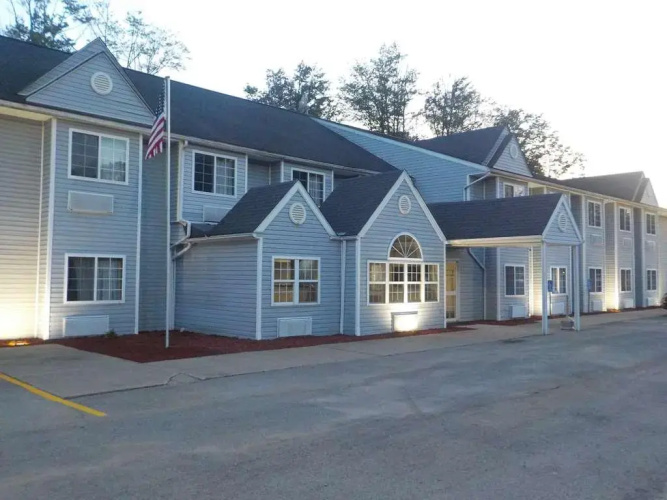 MJ Inn and Suites