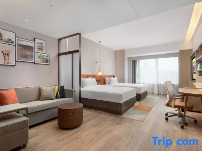 Deluxe Double Suite