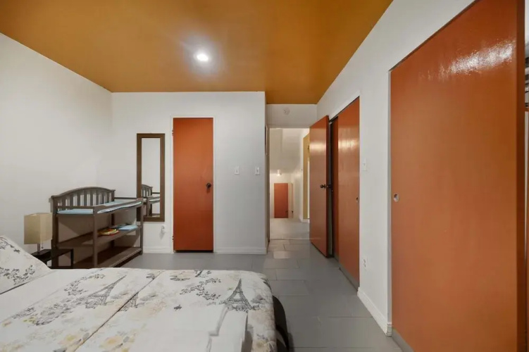 Cozy Comfy Palace In Queens 2 Bedroom Home