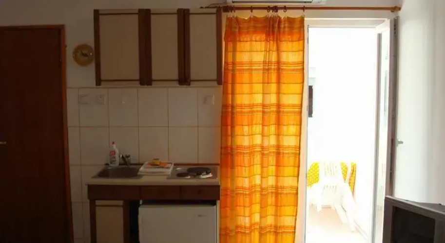 Kiwi Apartments