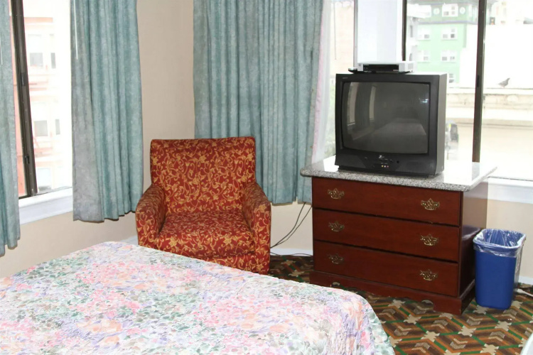 Gateway Inn