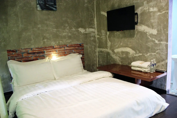 Memoire Express Floors