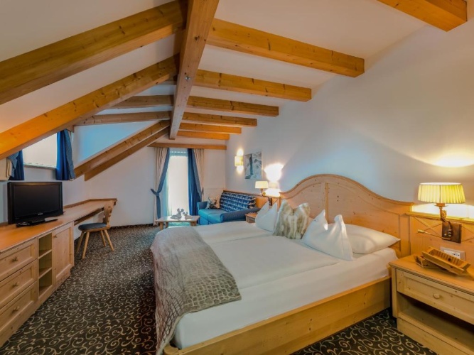 Standard Double Attic room with balcony