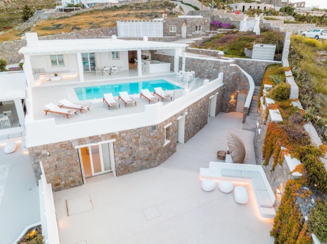 Deluxe Villa