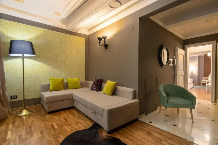 Uffizi Romantic Flat by Mmega