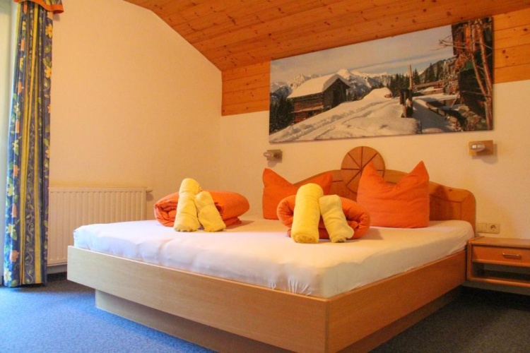 3 Bedrooms Apartment with balcony
