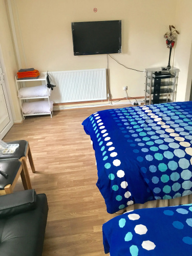 Martindale Holiday Home
