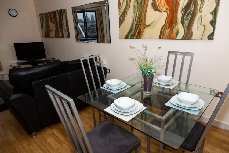 1 Bedroom Apartment