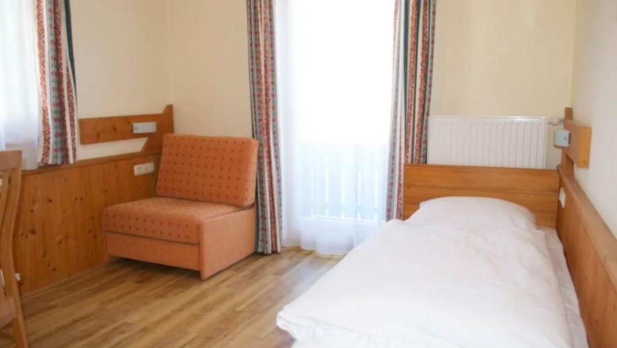 Standard Double room with balcony and with lake view