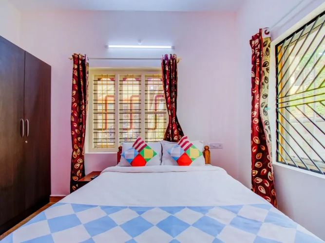 Oyo Home 23219 Bright Studio