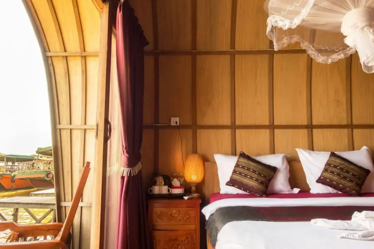 Bamboo Bungalow