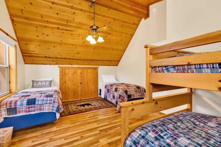 Cub's Cabin #2561