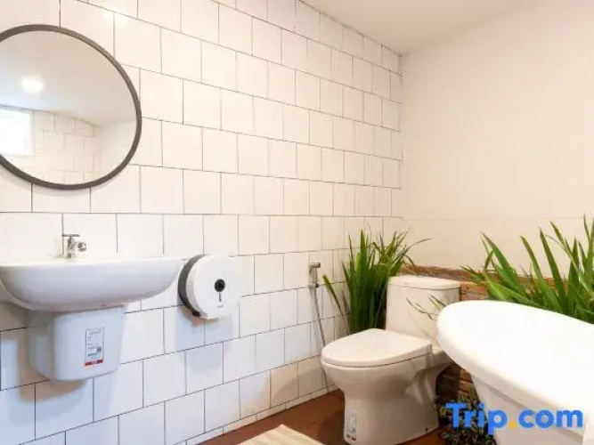 3 Bedrooms House in Thapae/NightBazaar