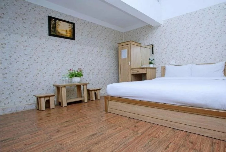 Lens Mini Hotel
