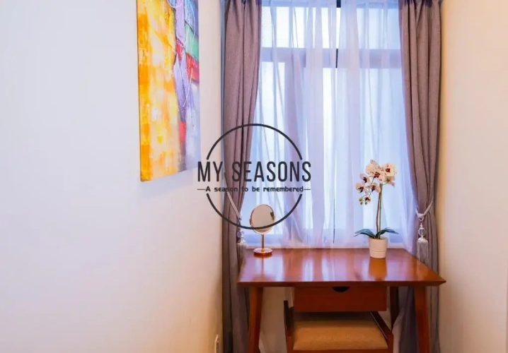 Family Apartment with balcony