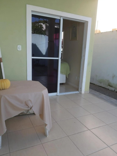 Casa em Buraquinho