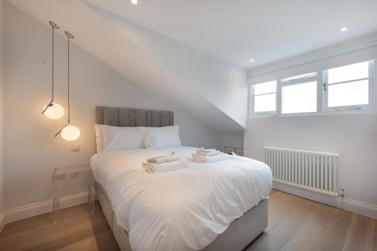 Stunning Maida Vale Apartment Near Regent s Canal by Underthedoormat