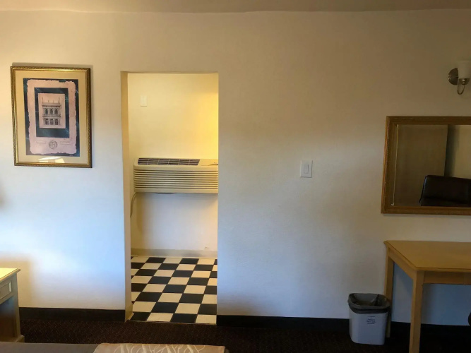 Casa Linda Motel