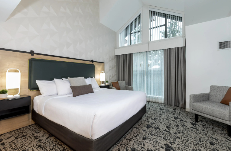 Crystal Lodge