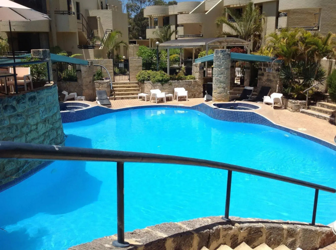 Silver Sands Resort