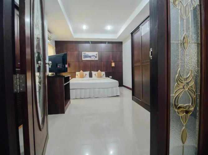 Superior Suite