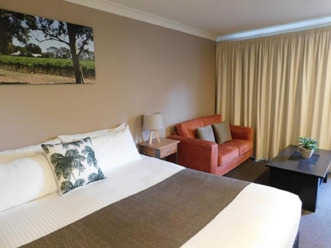Deluxe Double Suite