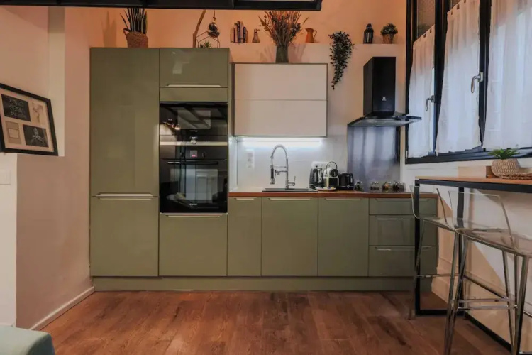 Comfortable Duplex in the Heart of Paris!