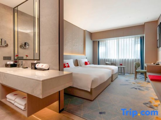 Standard Twin Family room