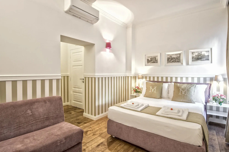 Magenta Luxury Sant'Anna