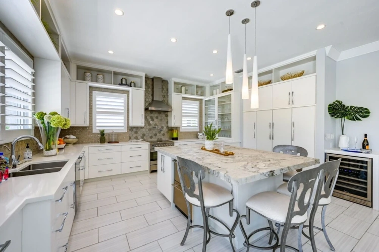 3 Bedrooms Cottage