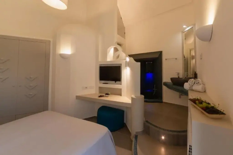 Deluxe Double room with balcony