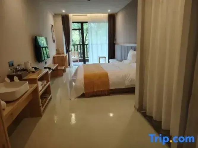 4 Bedrooms Standard Double room