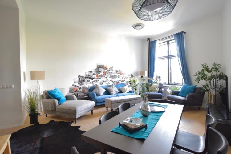 3 Bedrooms Apartment
