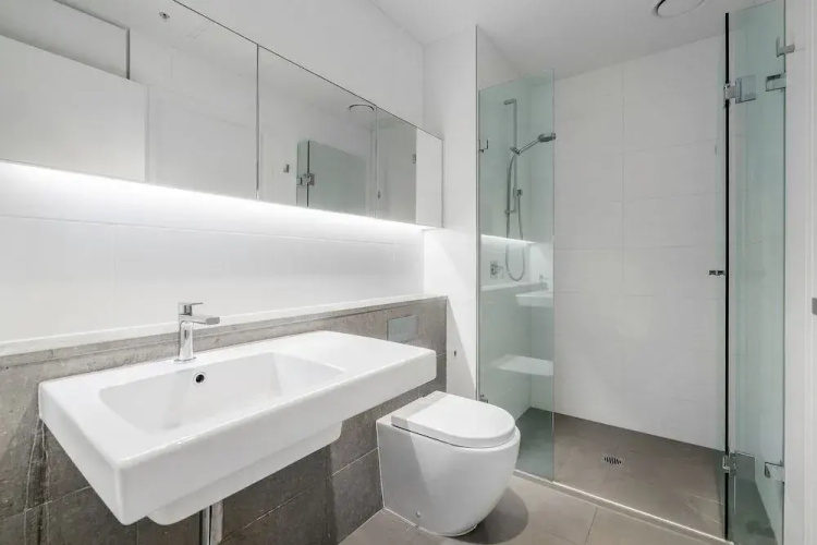 EDWARD, 3BDR Melbourne Apartment