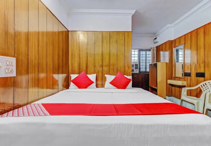 Pavithra Paradise By OYO Rooms