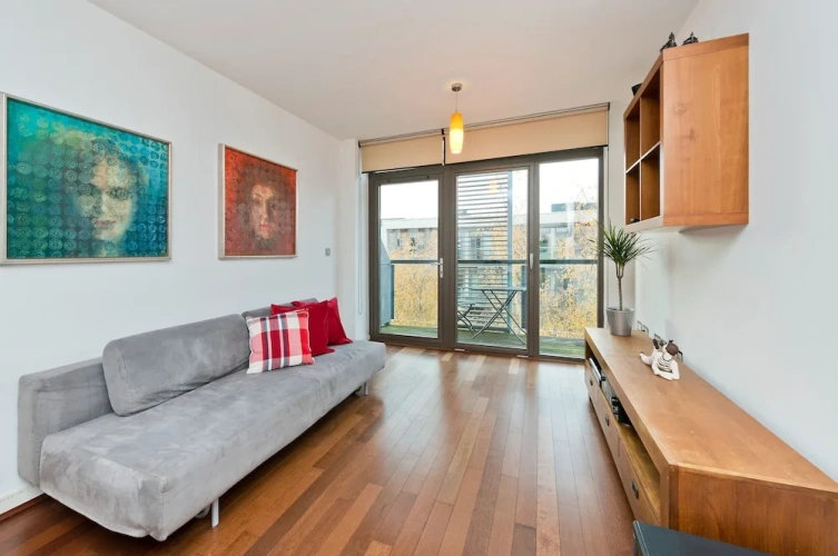 2 Bedrooms Apartment with balcony
