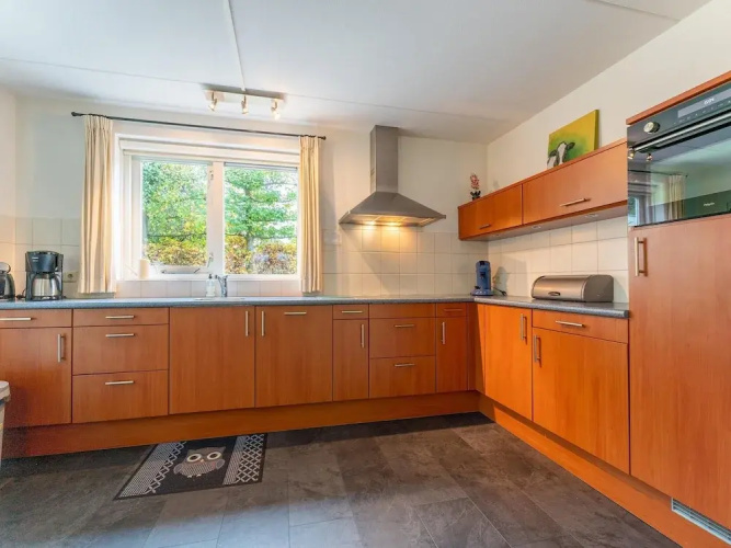 Free Holiday Home With big Garden