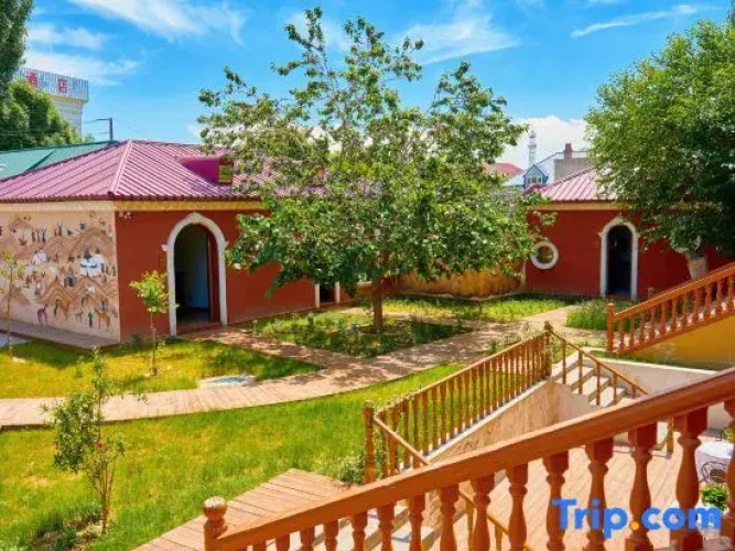 Yining Kajiasa Homestay