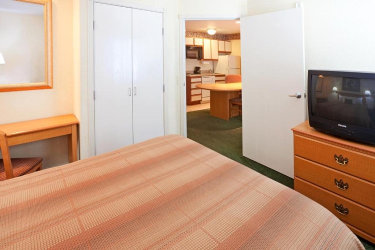 1 Bedroom Double Suite