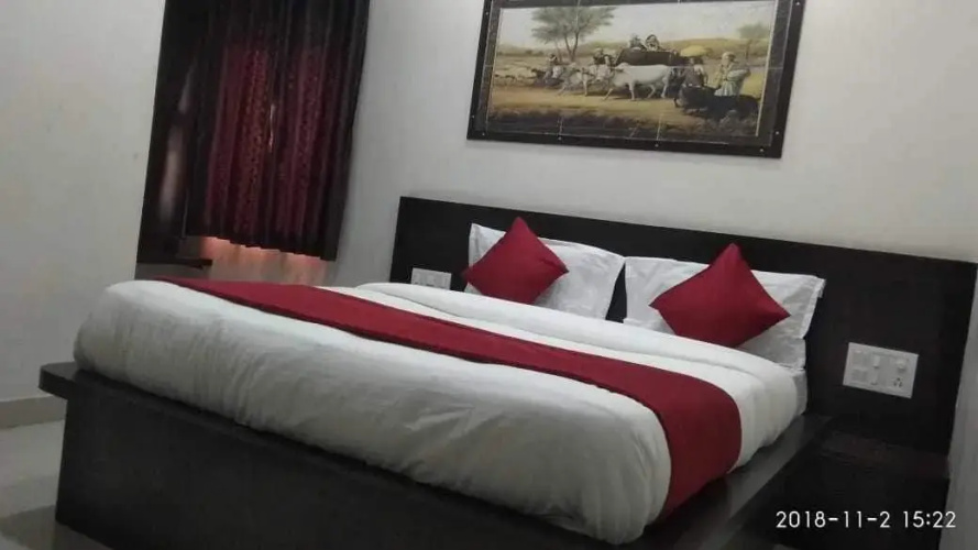 Hotel Gayatri by Sky Stays