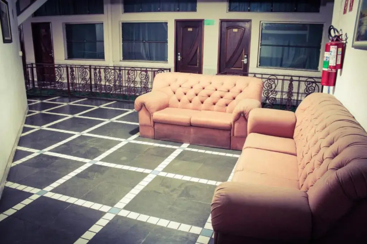Cumbipar King Hotel