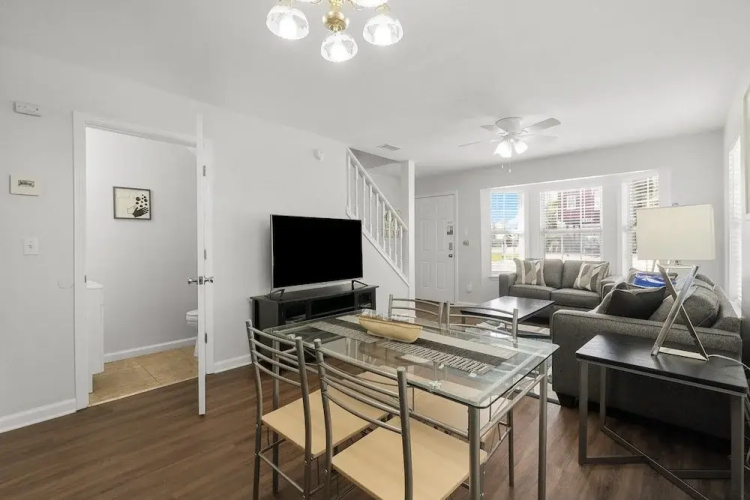 6402 Beach Dr - Seabatical B