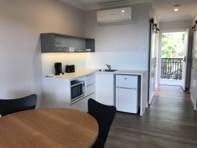 1 Bedroom Deluxe Apartment with balcony and with ocean view