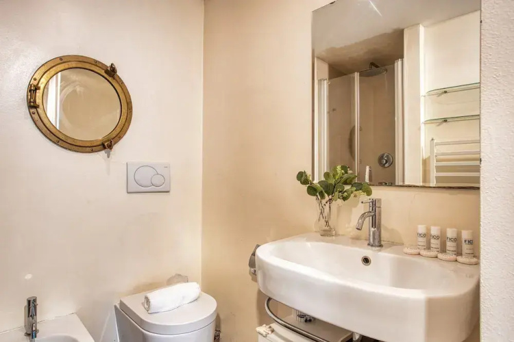 Cosy 1BR flat near Park