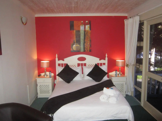 Knysna Herons Guest House