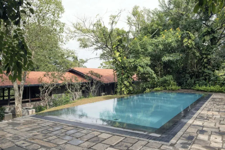 Stone House Suites Kandy