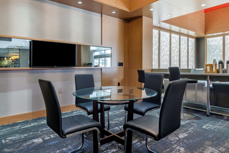 Best Western Plus Vancouver Airport Hotel photo 17