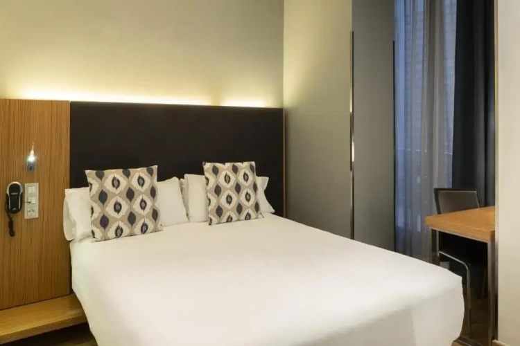 Small Double room